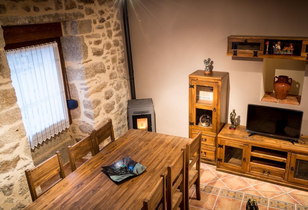 Casa Rural El Meson Fermoselle Extérieur photo
